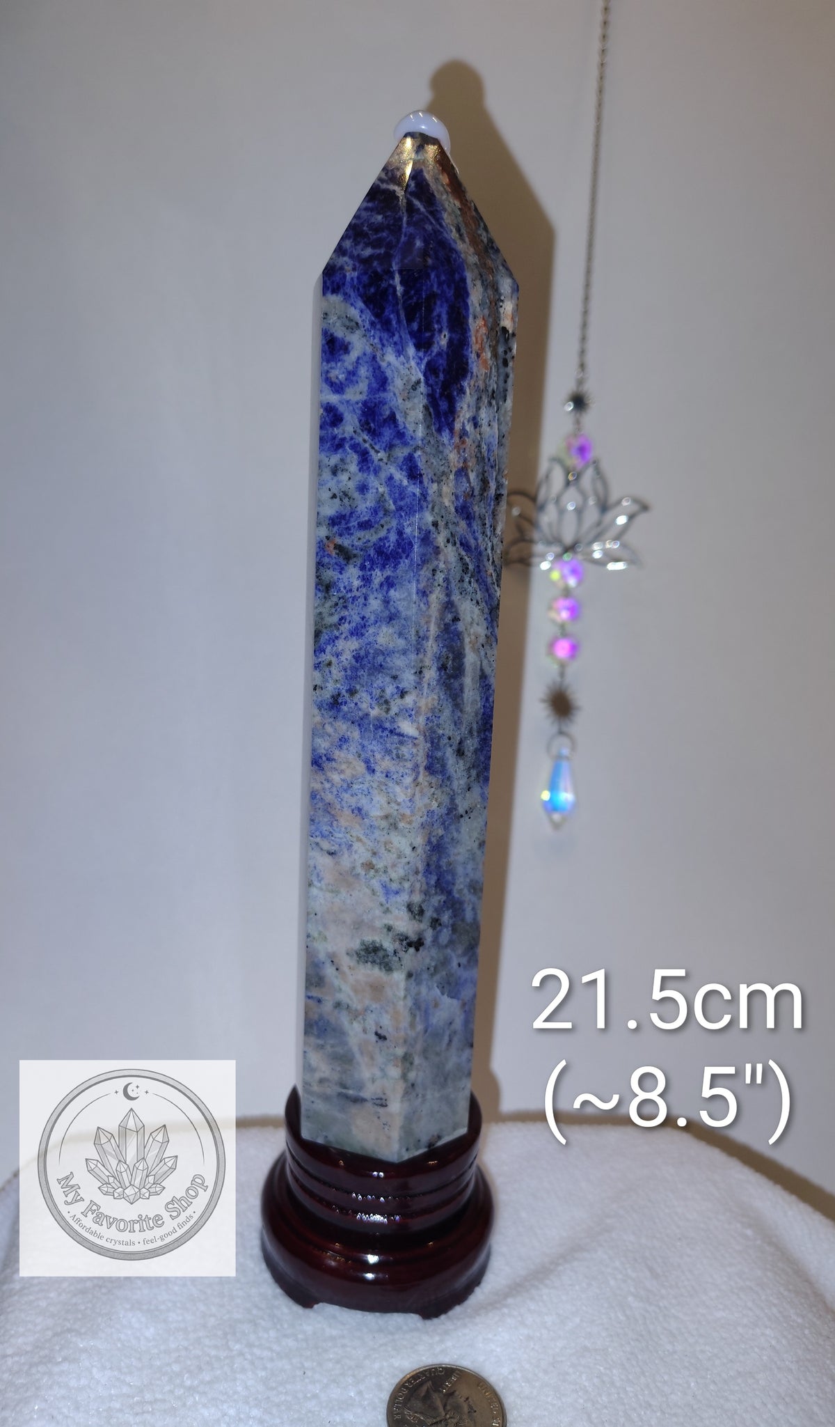 Massive Sodalite Statement Tower / Generator