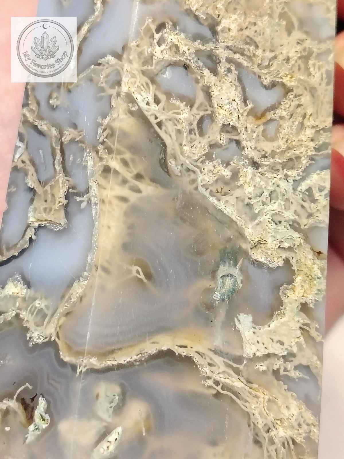 Earthy Elevation: Statement Moss Agate Tower