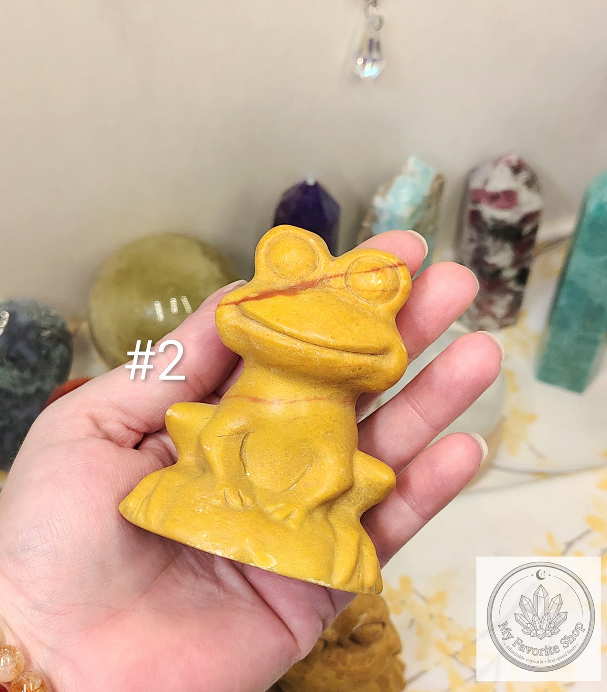 Hand-Carved Yellow Jade Frog Carvings