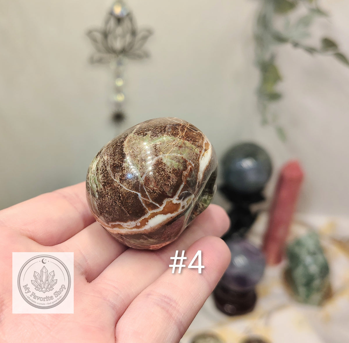Money Agate Skull Carvings – Earthy Patterns and Individual Character