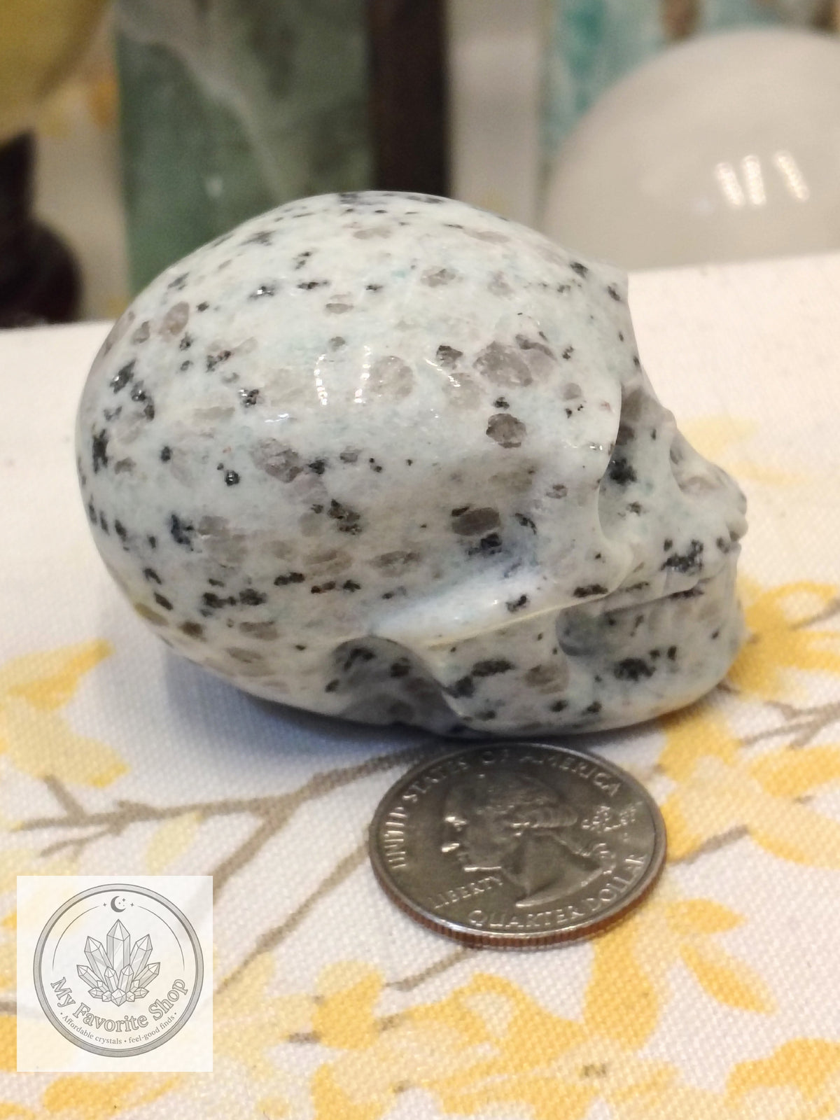 Kiwi Jasper Skull Carving – 2.5"